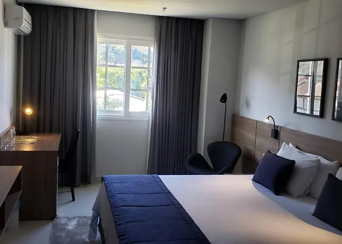 Suite Granja Brasil Alto Padrao